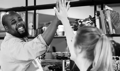 De 5 sprog for anerkendelse på arbejdspladsen
